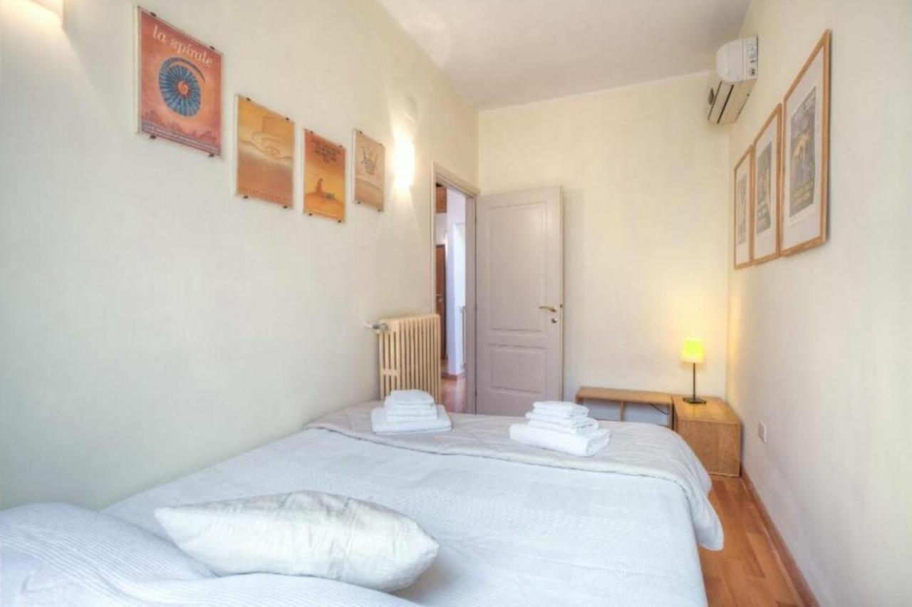 Bed and Breakfast Penna Relais Al Corso Рим Экстерьер фото